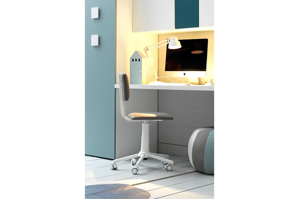 easy-chair