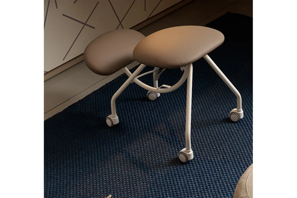 easy-chair