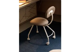 easy-chair