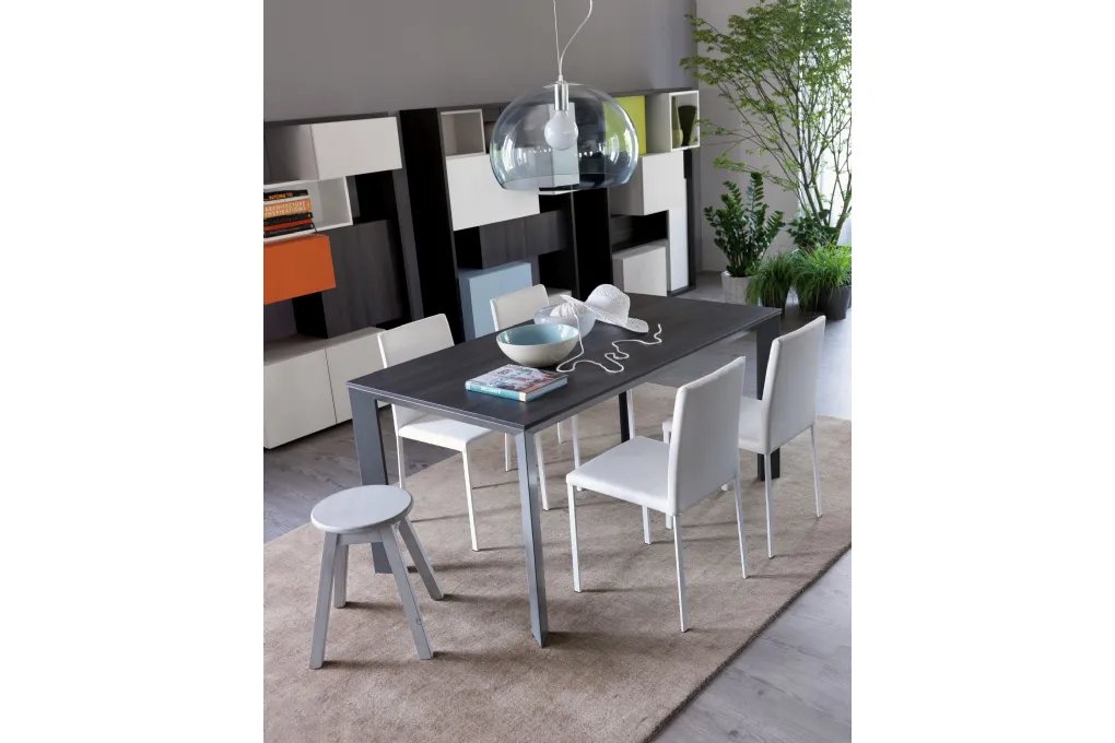 extension table